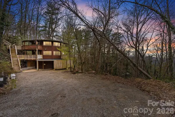 355 Sunset Drive, Asheville, NC 28804
