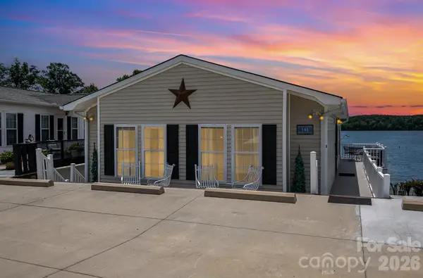 141 Badin Lake Circle, New London, NC 28127