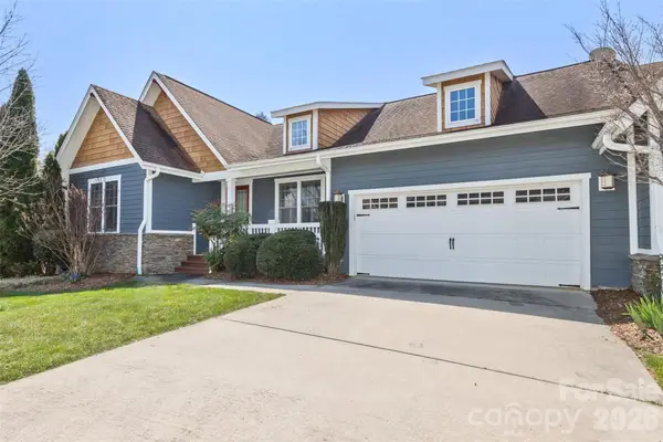 37 Creekside View Drive, Asheville, NC 28804