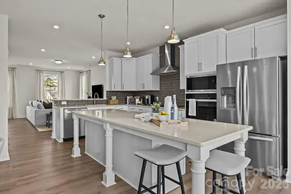 3122 Middle Street, Charlotte, NC 28278