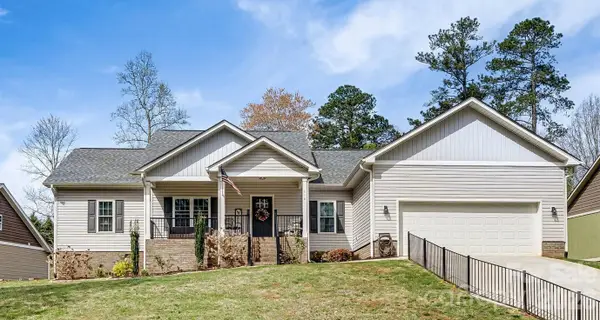 1181 Kensington Circle, Newton, NC 28658