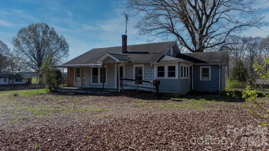 4934 E Nc 10 Highway, Catawba, NC 28609 - #2