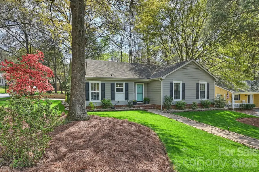 2310 Oldenburg Drive, Charlotte, NC 28210 - #3