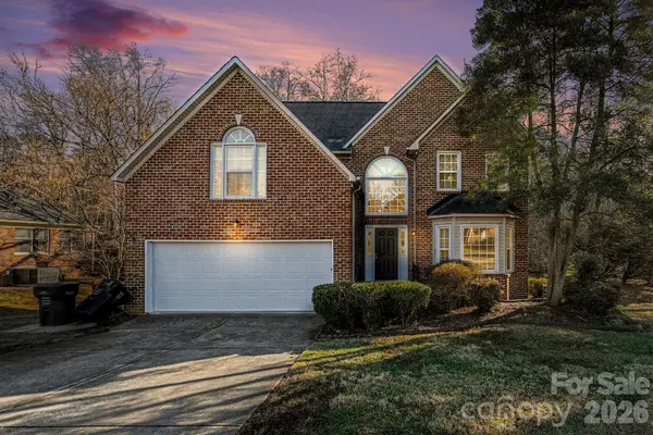 1112 Thoroughbred Place Nw, Concord, NC 28027