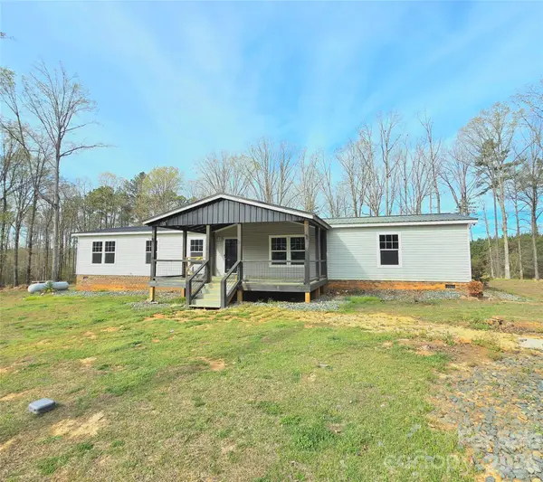 215 High Meadow Lane, Mount Gilead, NC 27306