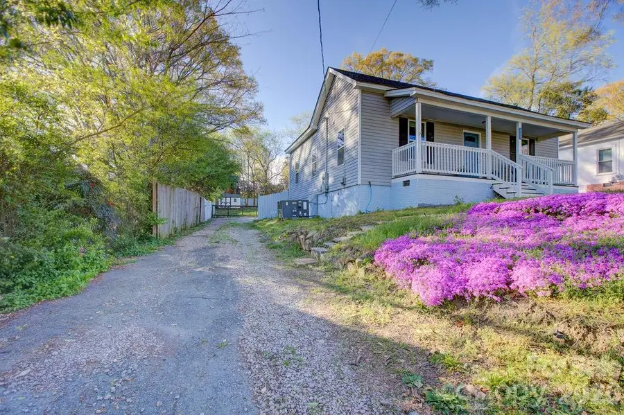 419 N East Avenue, Kannapolis, NC 28083 - #2