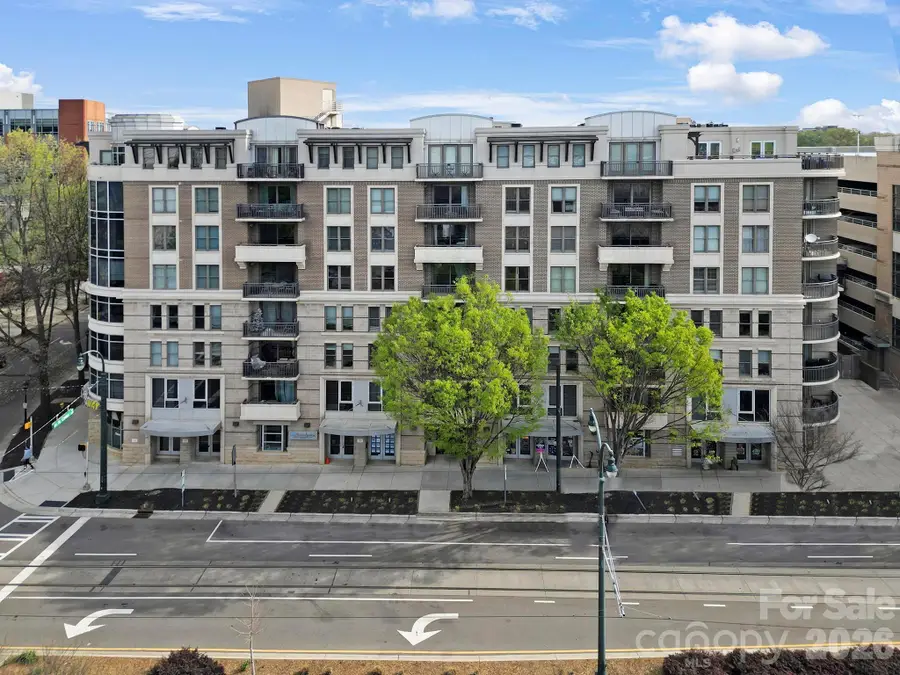 718 W Trade Street #803, Charlotte, NC 28202 - #2