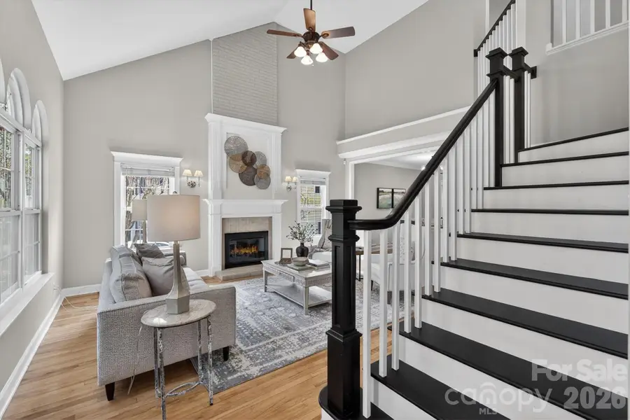 8900 Valewood Court, Charlotte, NC 28210 - #3