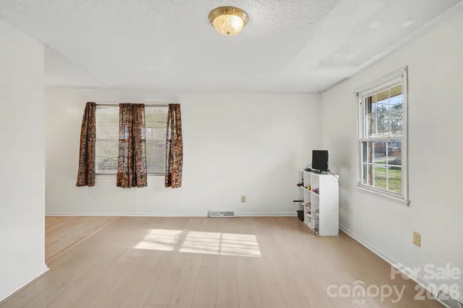 2712 Rosemary Drive, Winston Salem, NC 27105 - #2