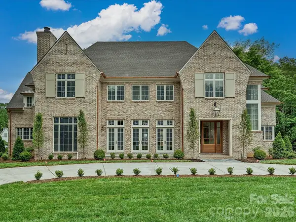 3701 Pelham Lane, Charlotte, NC 28211