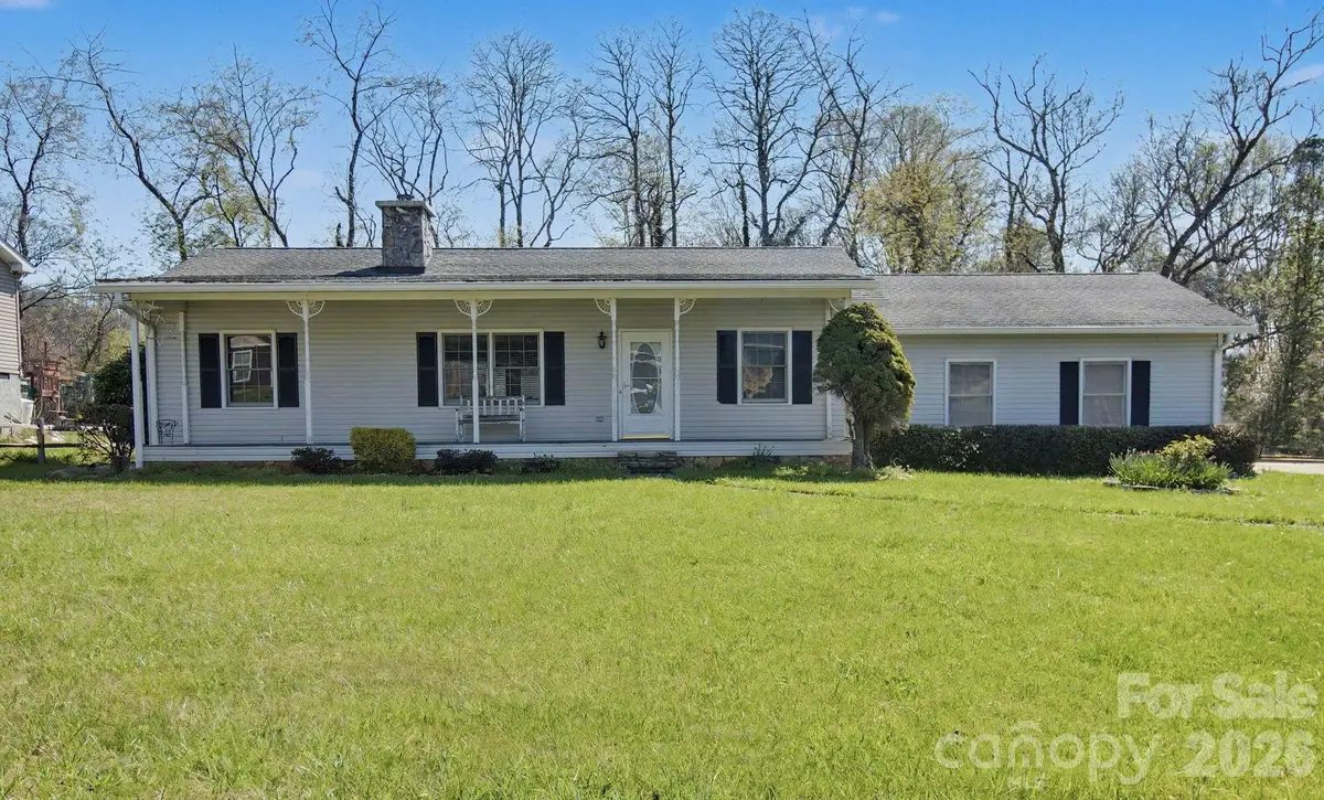 21 Sydney Lane, Asheville, NC 28806 - #1