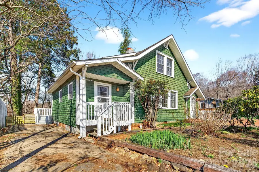 109 Eastwood Avenue, Swannanoa, NC 28778 - #2