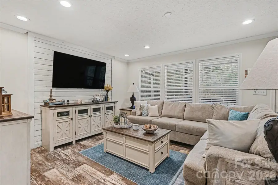 420 Hoffman Road, Lincolnton, NC 28092 - #2