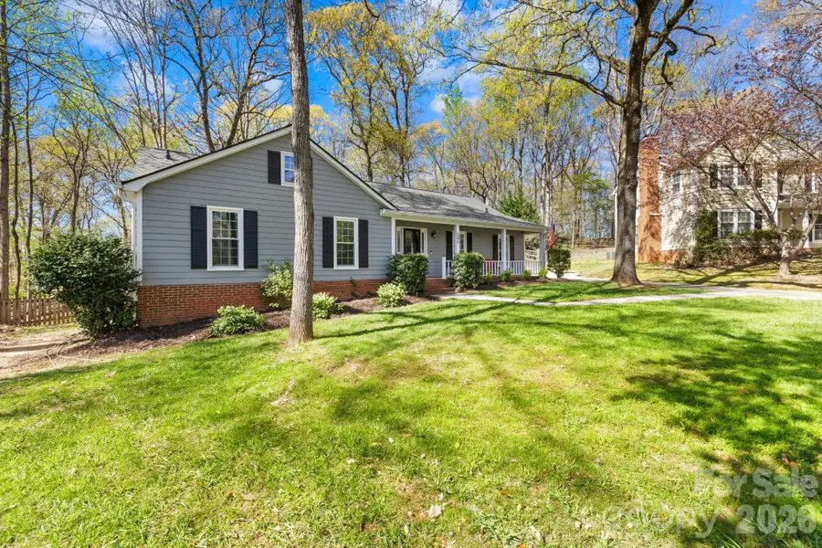 401 Leighton Court, Matthews, NC 28105 - #3