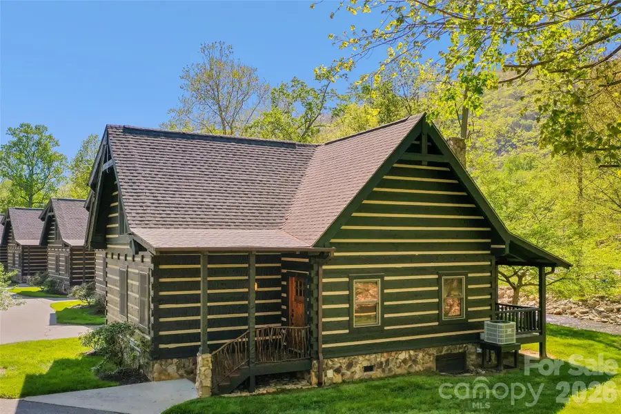 24 Rachels Circle, Maggie Valley, NC 28751 - #2