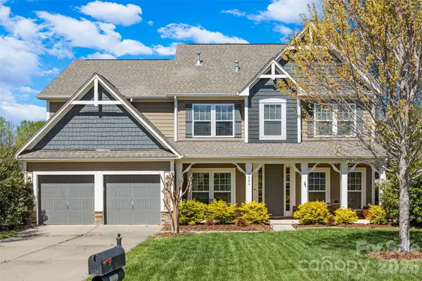 9006 Woodview Court, Fort Mill, SC 29707