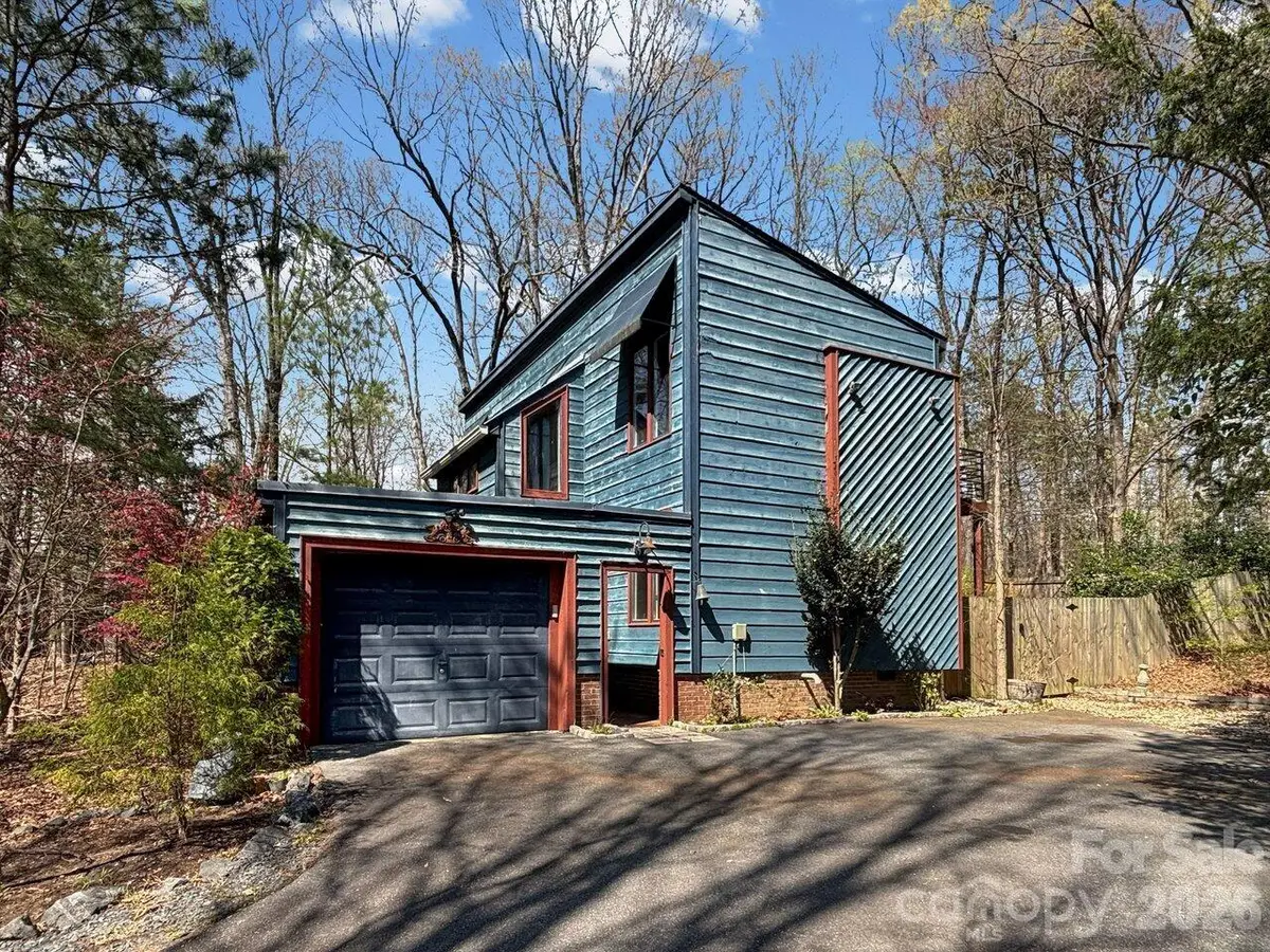 7221 Delta Lake Drive, Charlotte, NC 28215 - #1