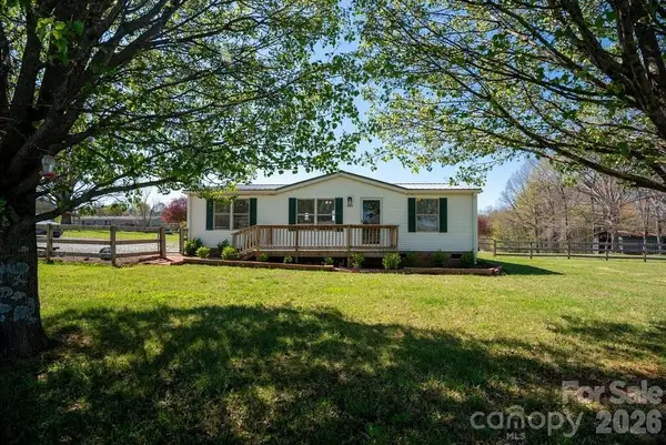 889 Tabor Road, Olin, NC 28660