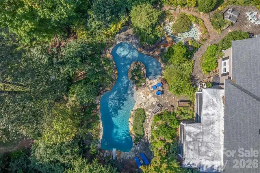 447 N Washington Street, Rutherfordton, NC 28139 - #3