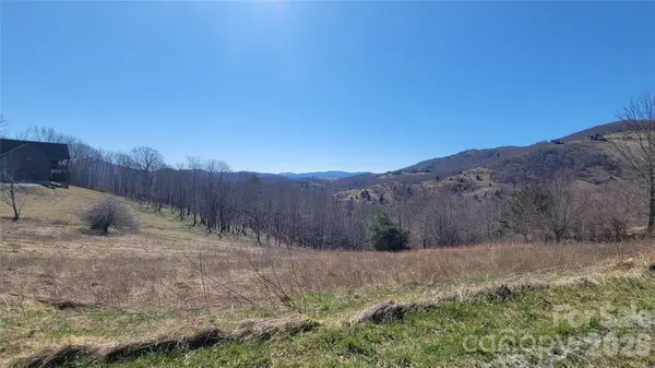 S5 Sky Rock Trail, Banner Elk, NC 28604