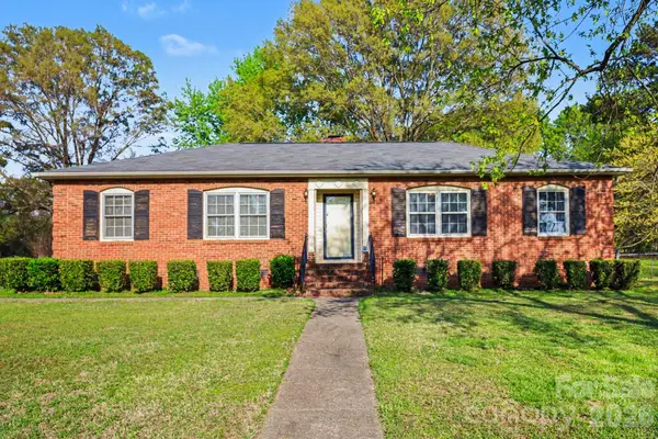 2627 Scarlet Circle, Charlotte, NC 28273