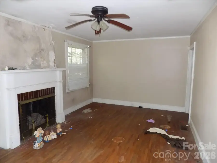 303 W Church Street, Cherryville, NC 28021 - #3