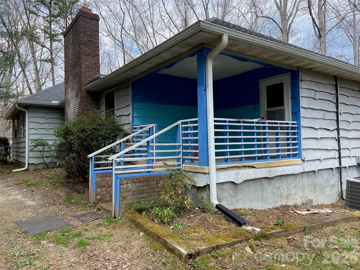 23 Old Farm School Road, Asheville, NC 28805 - #1