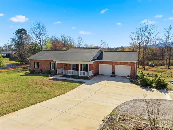 976 Amherst Road, Morganton, NC 28655
