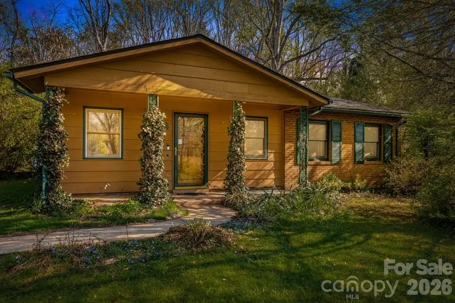 34 Tipperary Drive, Asheville, NC 28806 - #2