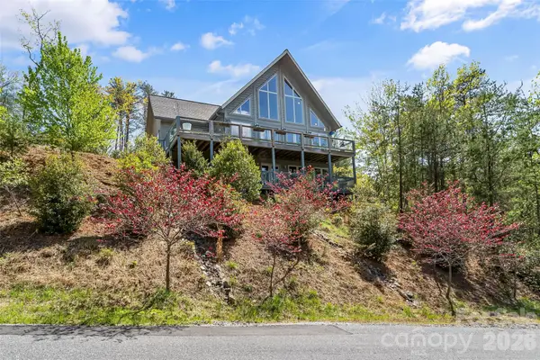 521 Waters Edge Drive, Nebo, NC 28761