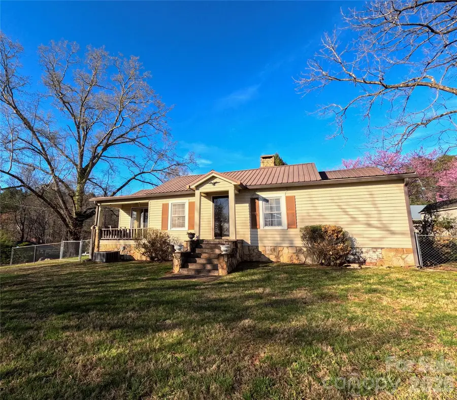 1410 Omni Lane, Lenoir, NC 28645 - #3