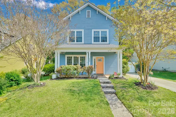 1206 Rising Oak Drive, Charlotte, NC 28206