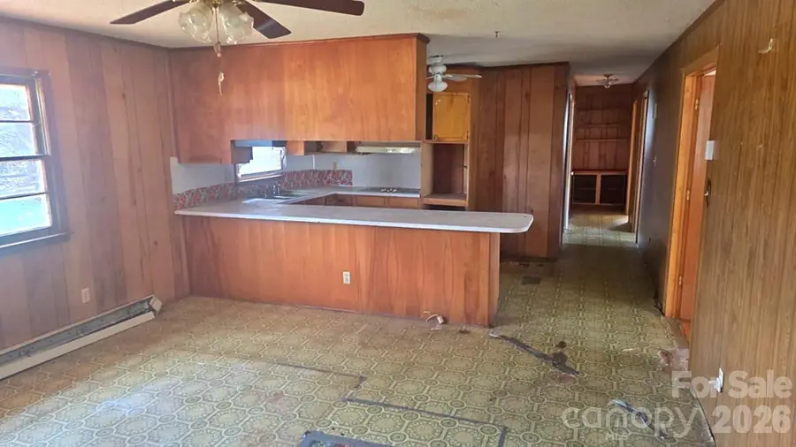 4216 Dawnwood Drive, Gastonia, NC 28056 - #2