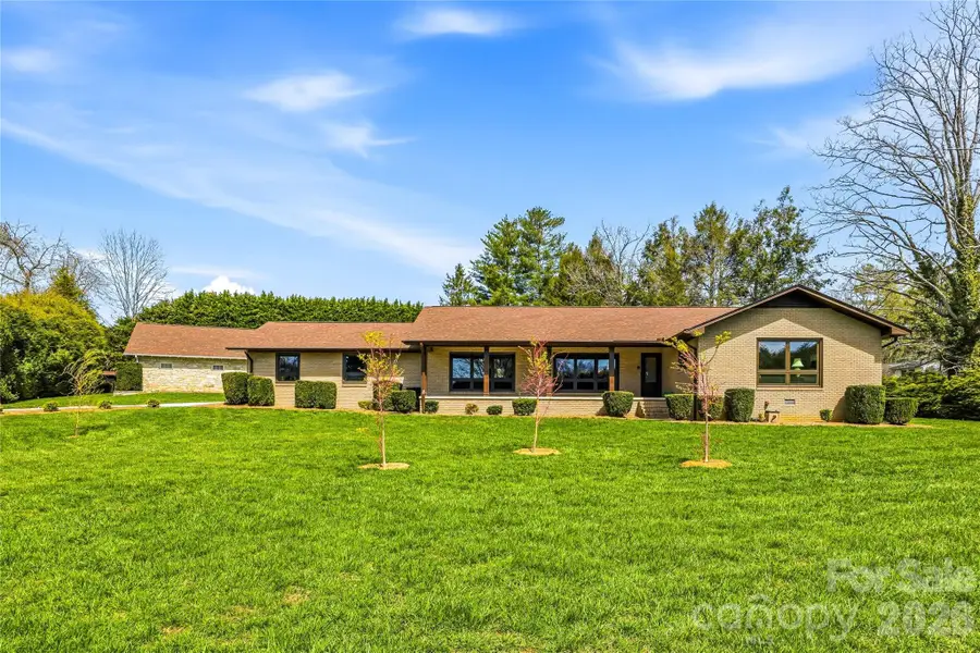 910 Rutledge Annex, Hendersonville, NC 28739 - #2