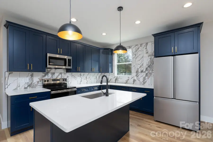 912 B Rhode Island Avenue Nw, Kannapolis, NC 28083 - #2