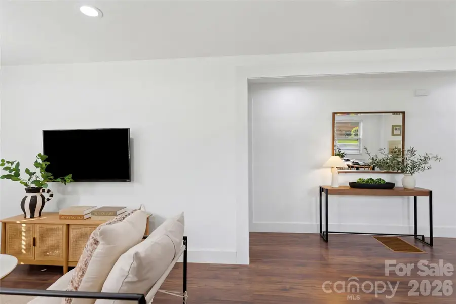 1642 Washington Avenue, Charlotte, NC 28216 - #3