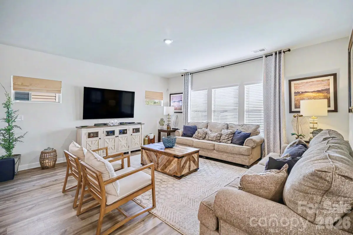 5012 Shadbush Road, Charlotte, NC 28215 - #1