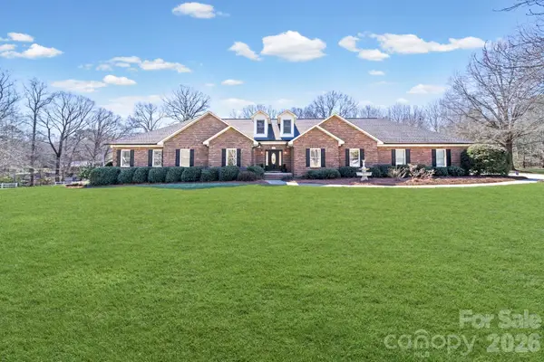 6604 Lowesville Lane, Stanley, NC 28164