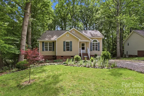 716 King Street, Waxhaw, NC 28173