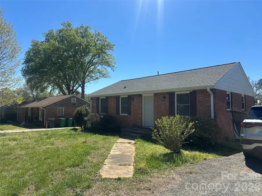 509 Skipwith Place, Charlotte, NC 28217 - #2