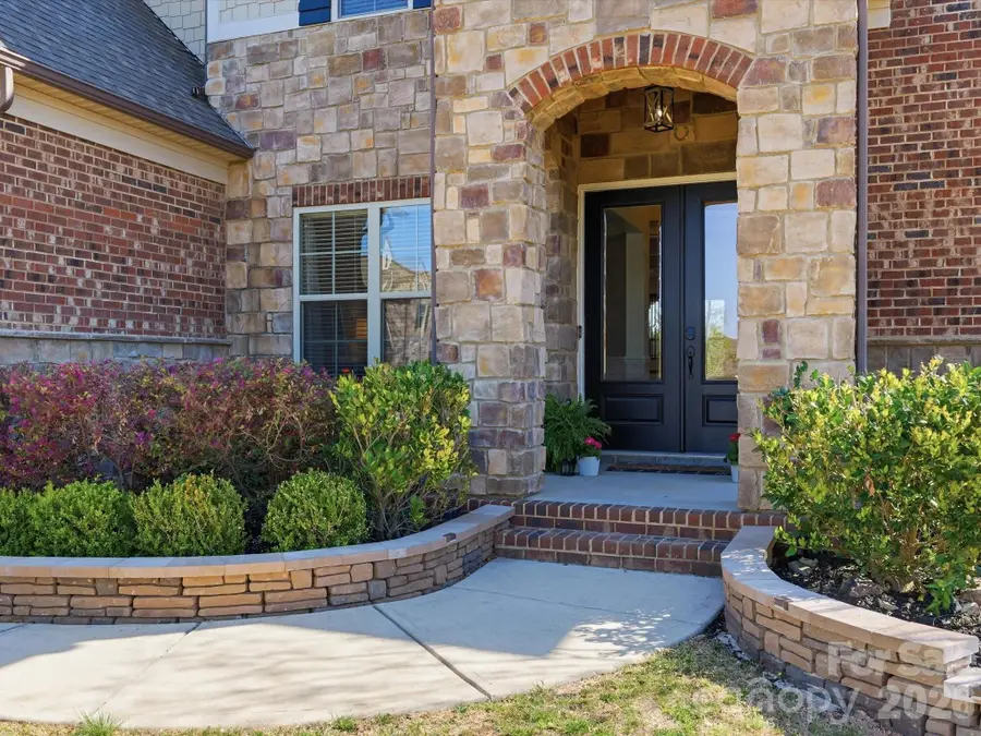 8000 Fallondale Road, Waxhaw, NC 28173 - #2