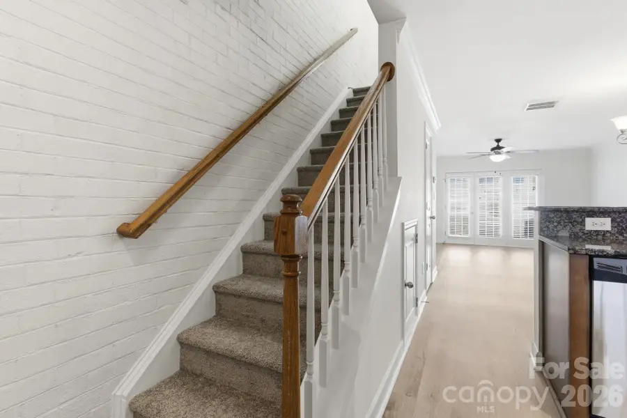 1336 Green Oaks Lane #E, Charlotte, NC 28205 - #3