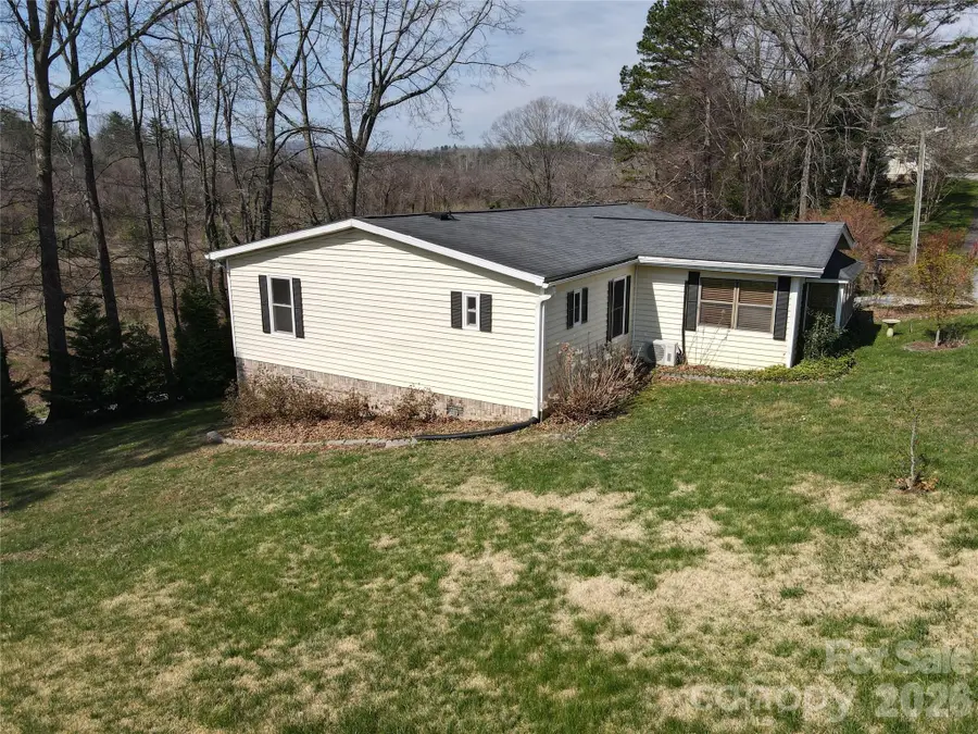 200 Cranbrook Circle, Hendersonville, NC 28792 - #2