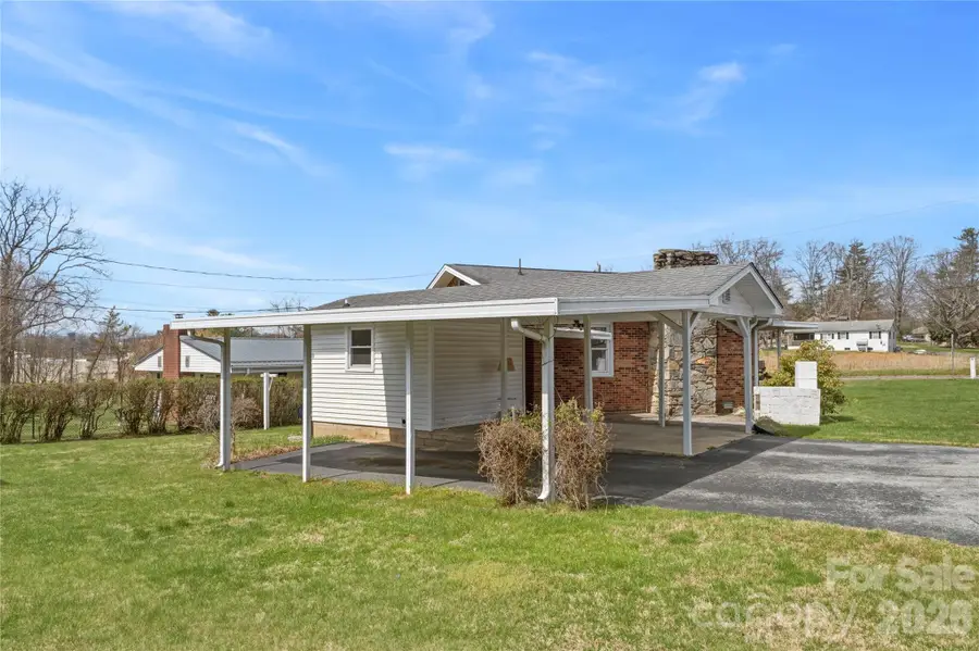 429 Jack Street, Hendersonville, NC 28792 - #3