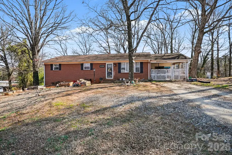 508 Pineywood Road, Thomasville, NC 27360 - #2