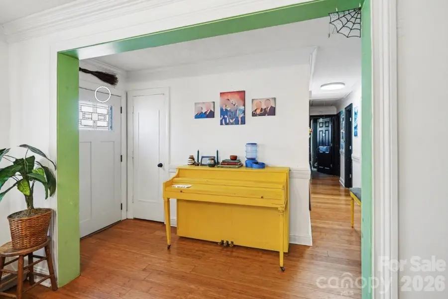 508 Pineywood Road, Thomasville, NC 27360 - #3