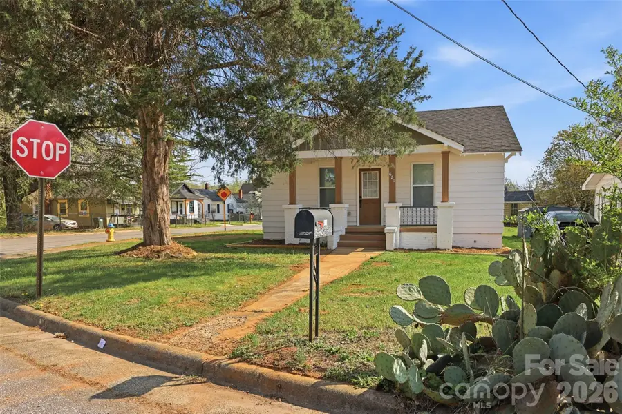 621 E A Street, Newton, NC 28658 - #2