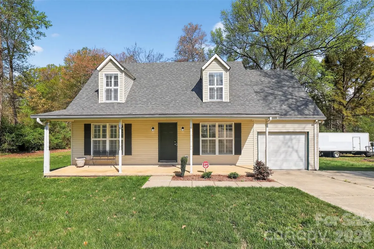 612 Flowe Drive, Charlotte, NC 28213 - #1