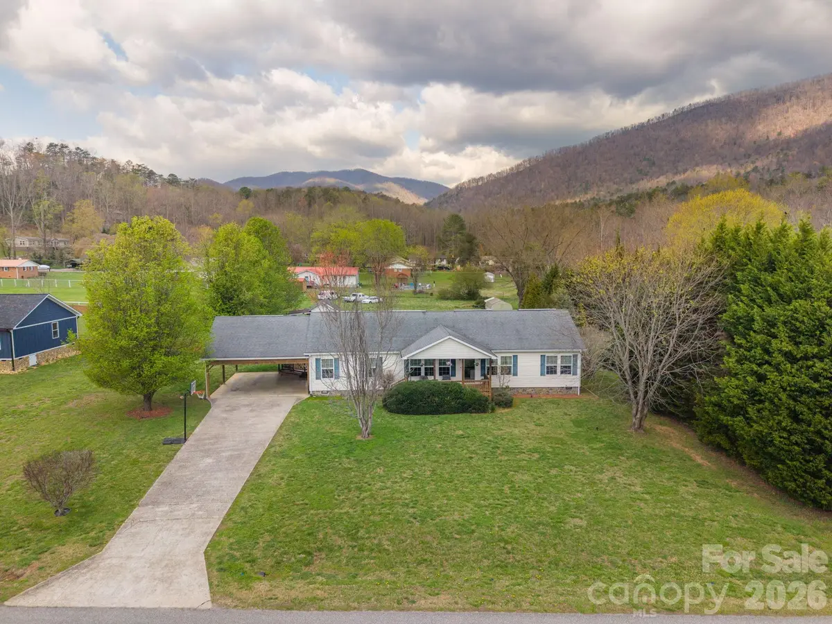 22 Brookfield Lane, Old Fort, NC 28762 - #1