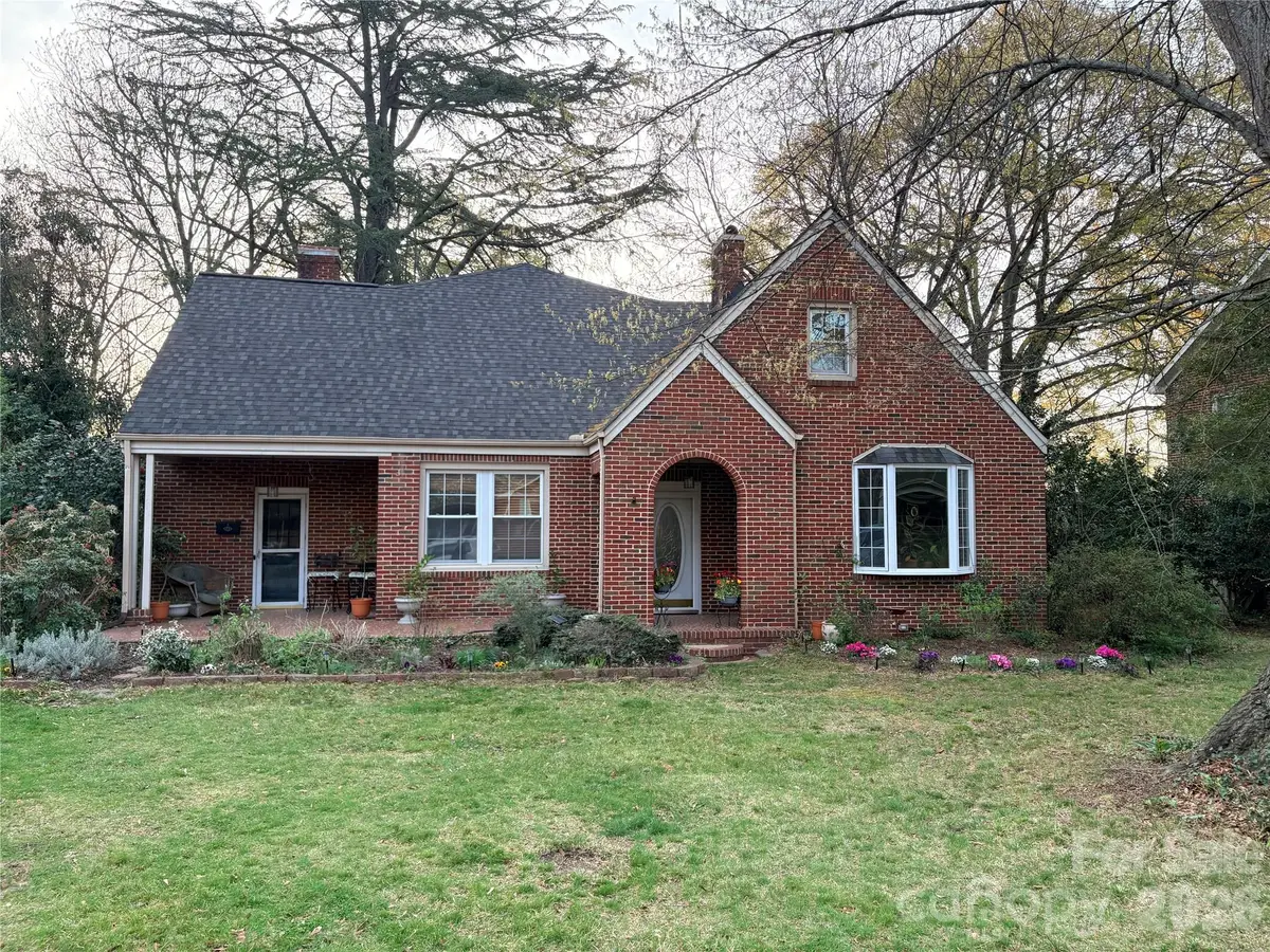 205 S Thompson Street, Shelby, NC 28150 - #1